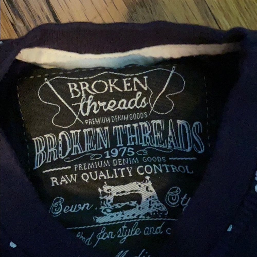 Boat tshirt - Picture 2 of 2